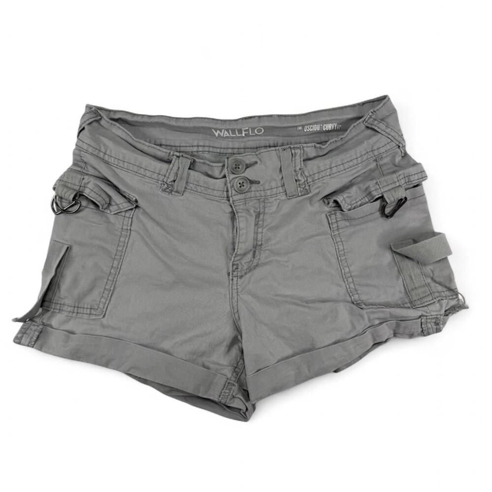 Wallflower Grey Cargo Styled Shorts size 3